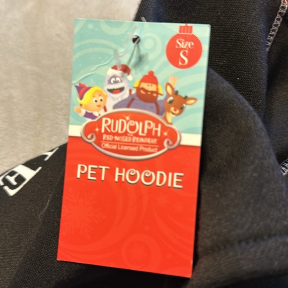 ⭐️NWT. Pet hoodie- Rodolfo the red nose reindeer - Picture 5 of 6